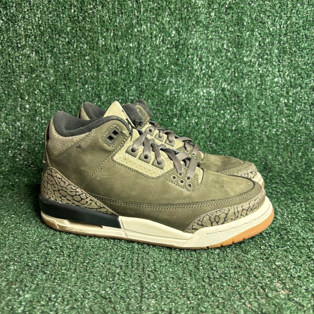 Nike Air Jordan 3 Retro Family Affair Elephant Print Sneaker Green Youth Size 4Y